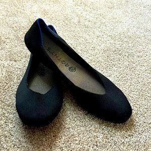 Rothys Black Ballet flats